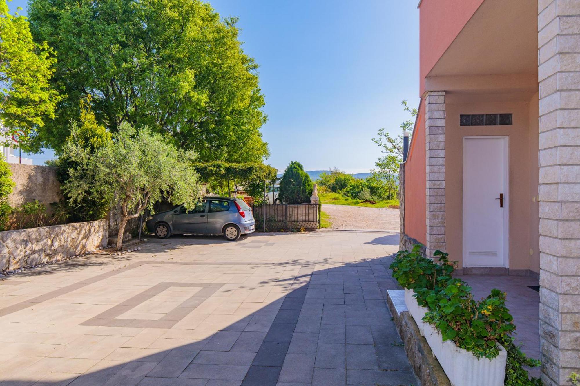 Apartment Todor Krk Town Eksteriør billede