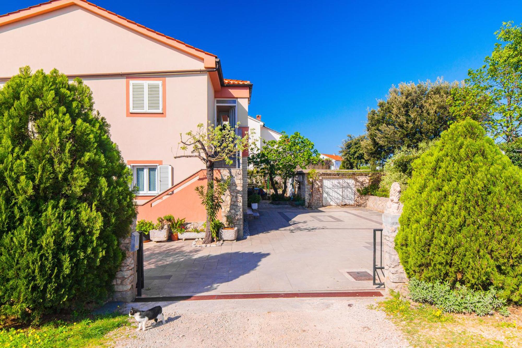 Apartment Todor Krk Town Eksteriør billede